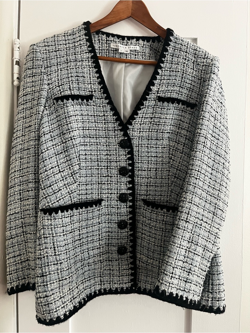 Veronica Beard Albia Tweed Jacket - Size 12 in rare pastel blue - Gorgeous!